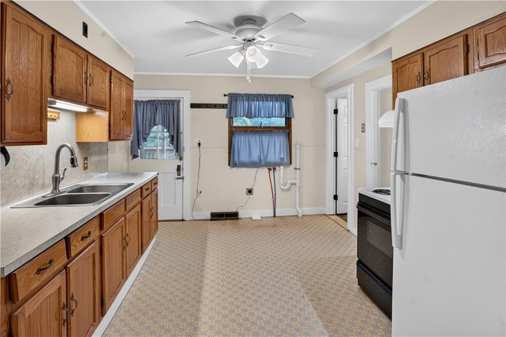 Multi Family at 141 143 East Avenue, Burrillville, photo 12 of 50