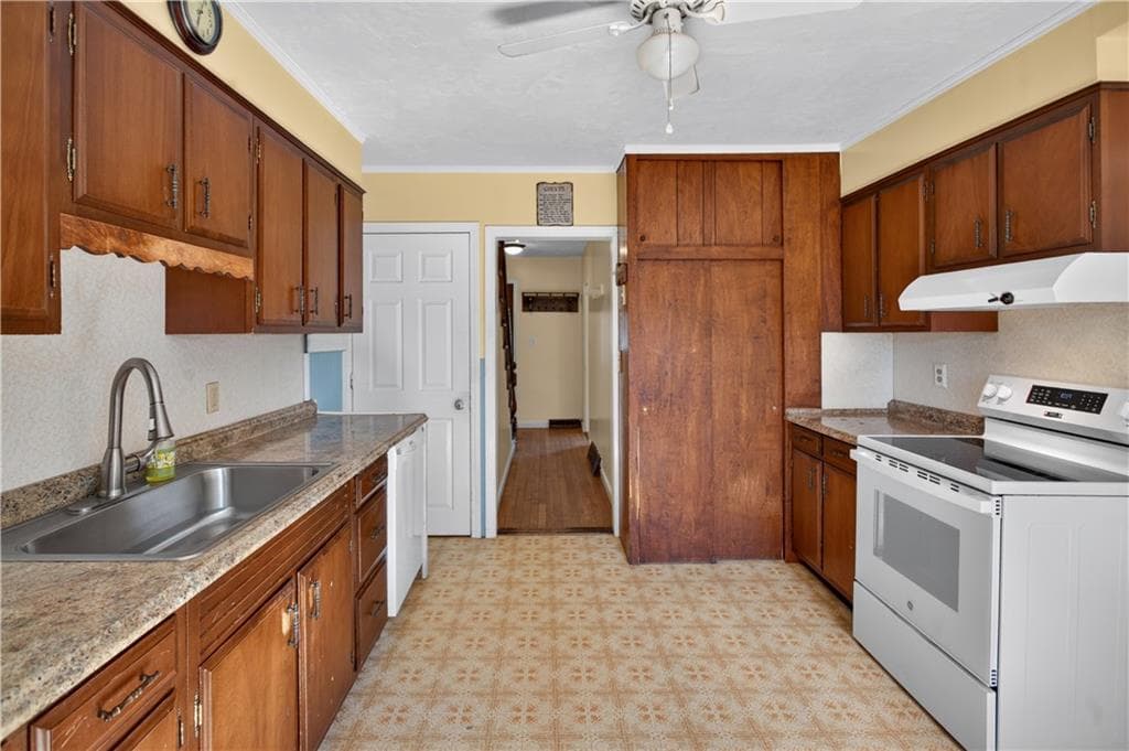 Multi Family at 141 143 East Avenue, Burrillville, photo 25 of 50