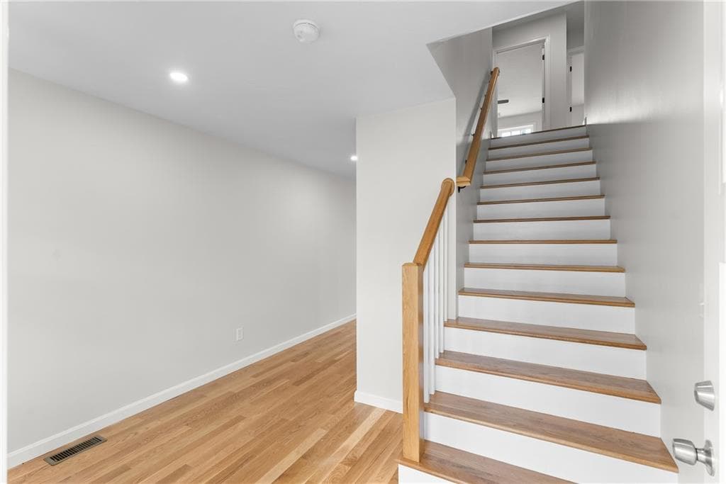 Single Family Residence at 9 Kinsman Street, Cumberland, photo 7 of 40