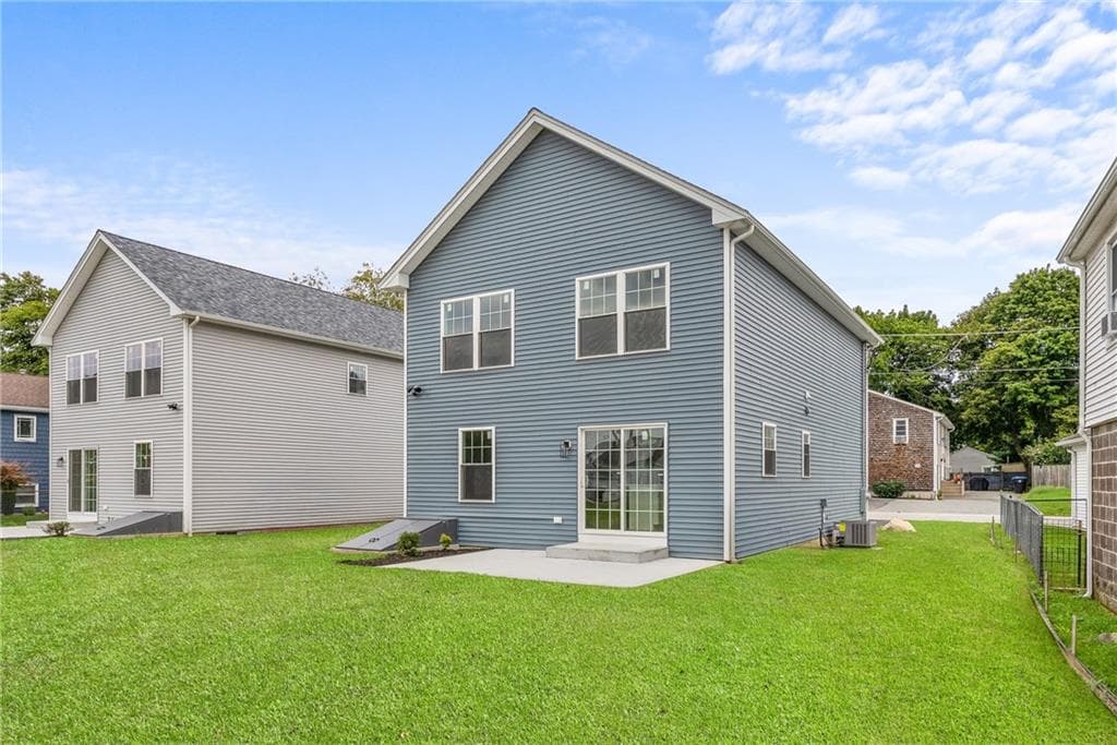 Single Family Residence at 9 Kinsman Street, Cumberland, photo 39 of 40