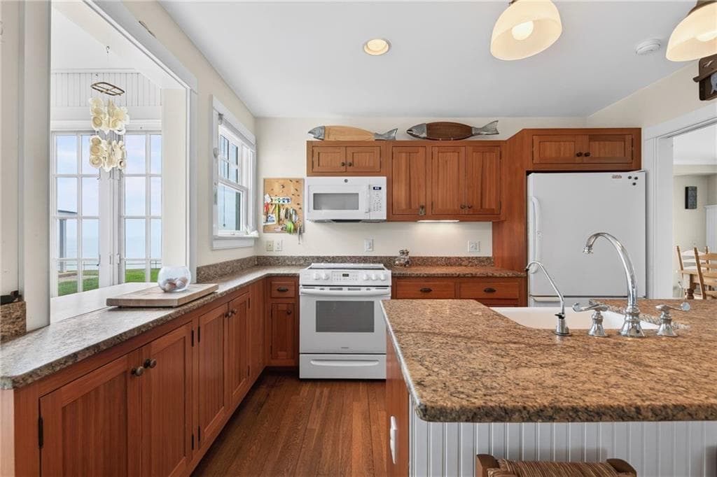 Single Family Residence at 9 Ashaway Colony Lane, Charlestown, photo 33 of 48