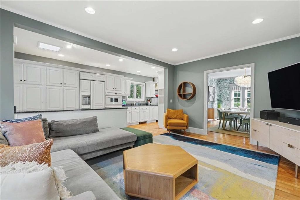 Single Family Residence at 348 Doyle Avenue, Providence, photo 15 of 45