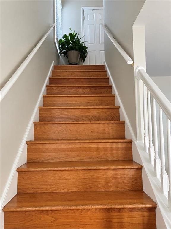 Single Family Residence at 349 Blackstone Street, Providence, photo 14 of 35
