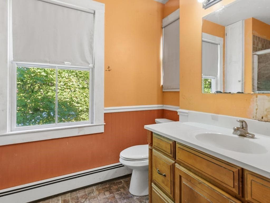 Multi Family at 23 25 Union Street, Bristol, photo 20 of 32