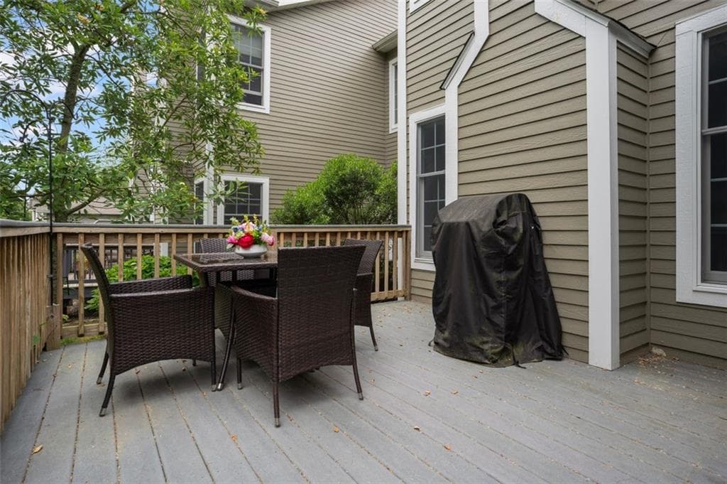 Condominium at 50 Seal Island Road, Bristol, photo 38 of 47