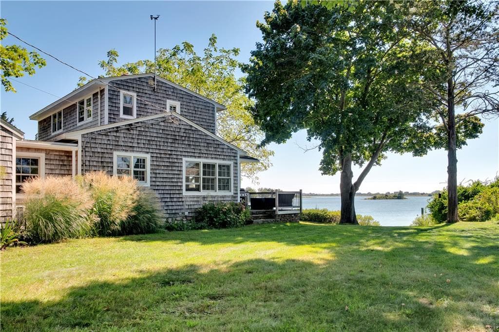 12 Brightman Way