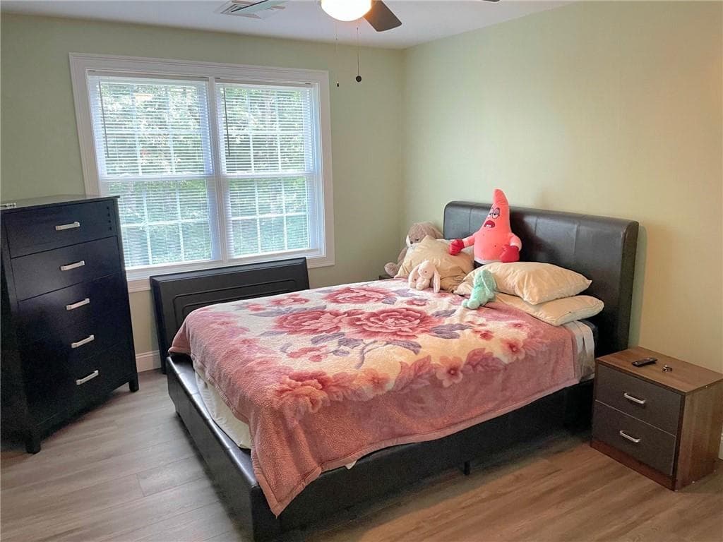 Single Family Residence at Exeter, photo 15 of 24