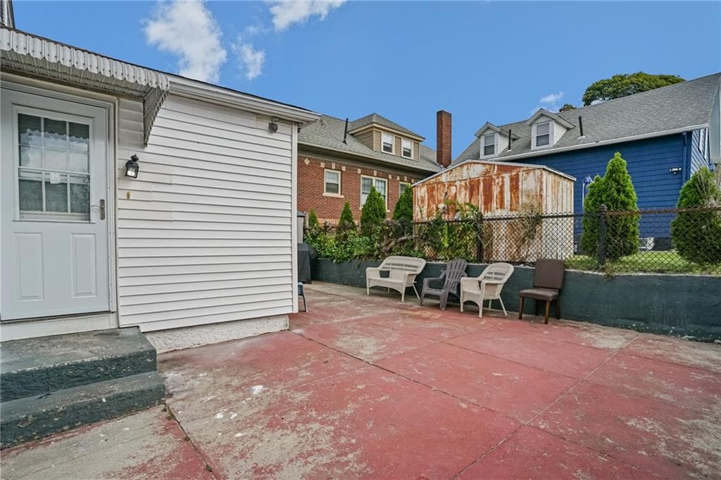 Single Family Residence at 30 Touro Street, Providence, photo 34 of 37