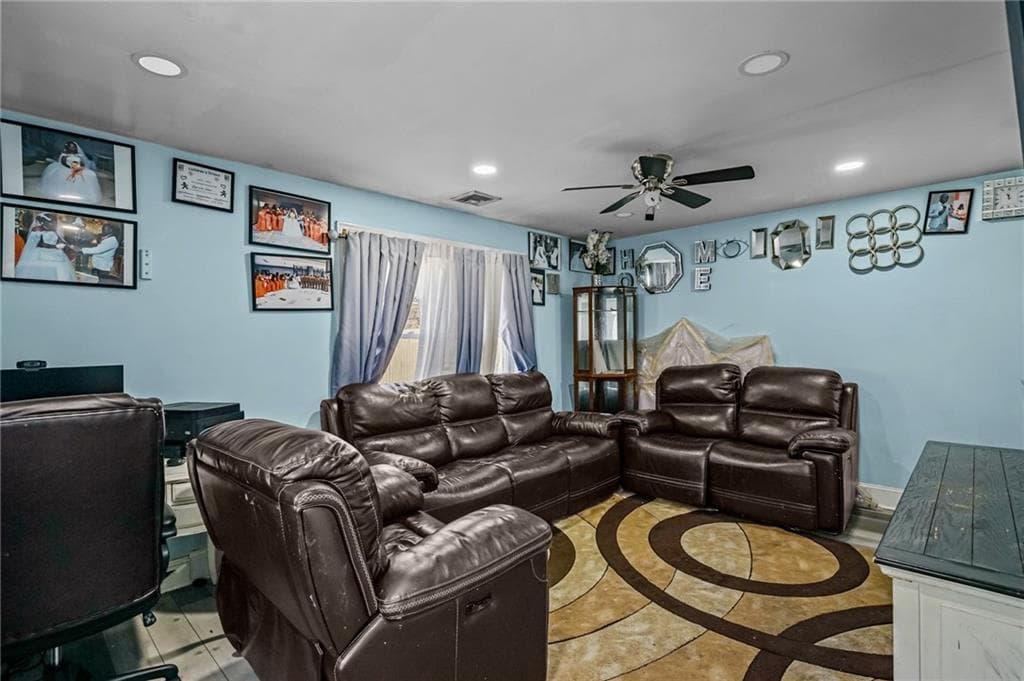 Single Family Residence at 30 Touro Street, Providence, photo 11 of 37