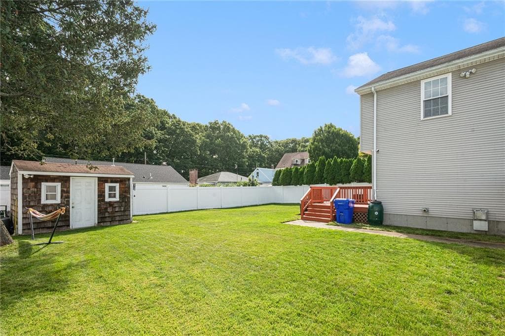 Single Family Residence at 11 Brookdale Boulevard, Pawtucket, photo 34 of 38