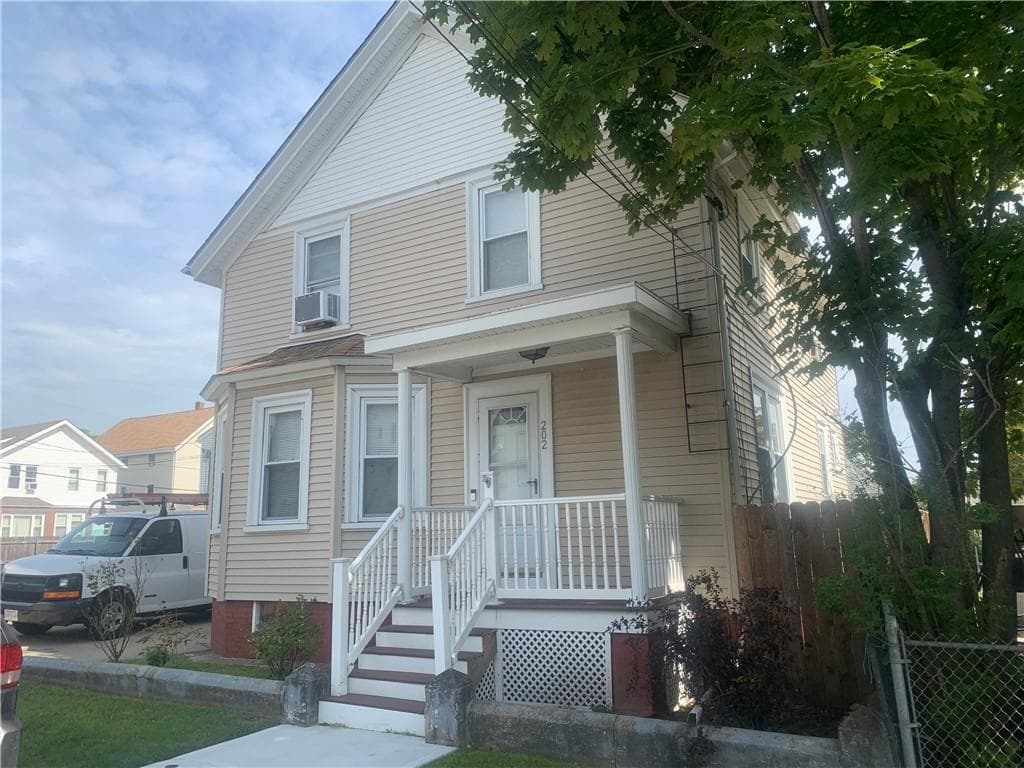 Multi Family at 202 Brewster Street, Pawtucket, photo 2 of 10
