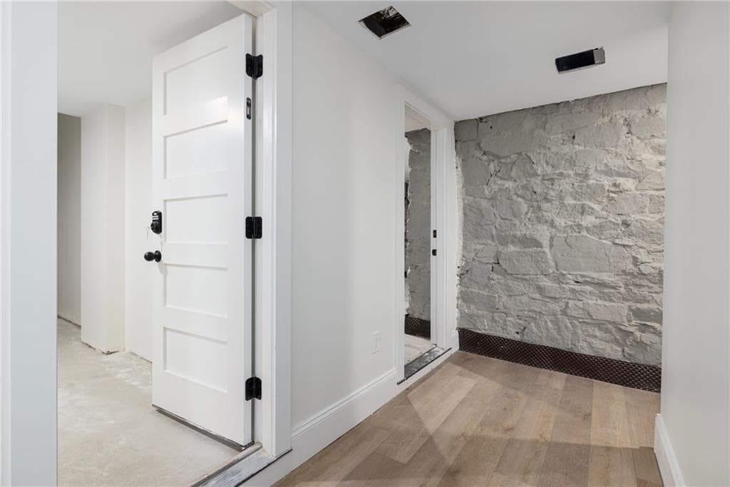 Condominium at 41 School Street UNIT 3, Newport, photo 43 of 46