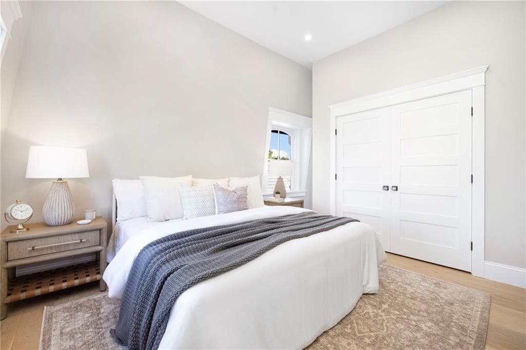 Condominium at 41 School Street UNIT 3, Newport, photo 18 of 46