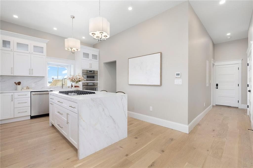 Condominium at 41 School Street UNIT 3, Newport, photo 11 of 46