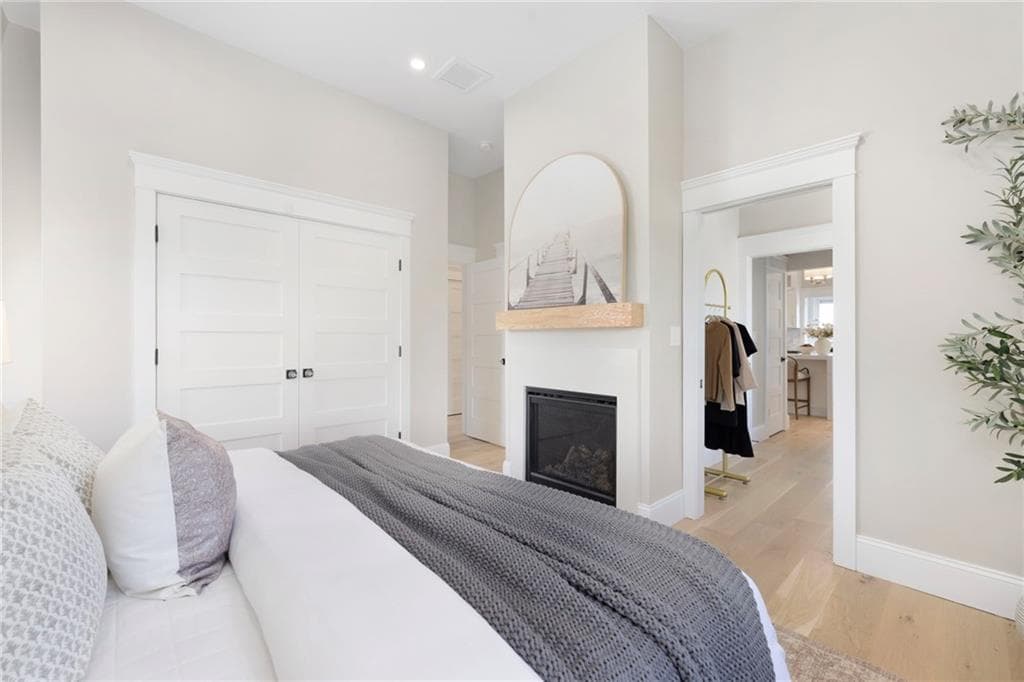 Condominium at 41 School Street UNIT 3, Newport, photo 21 of 46