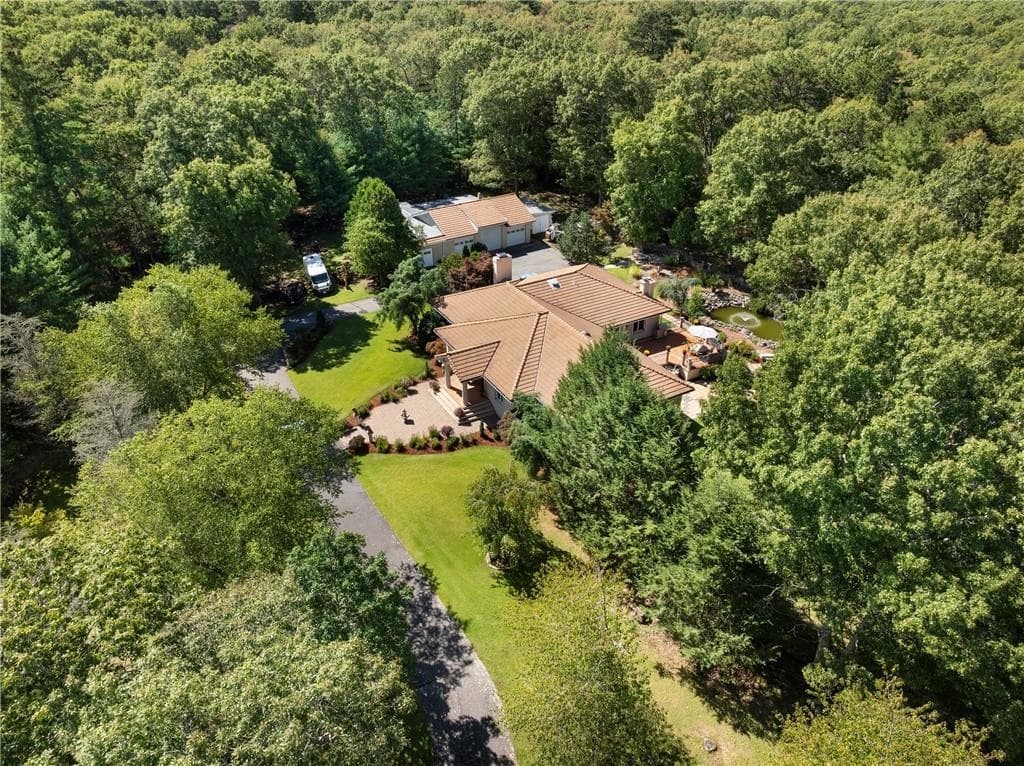 Single Family Residence at 22 Brook View Drive, Scituate, photo 38 of 48