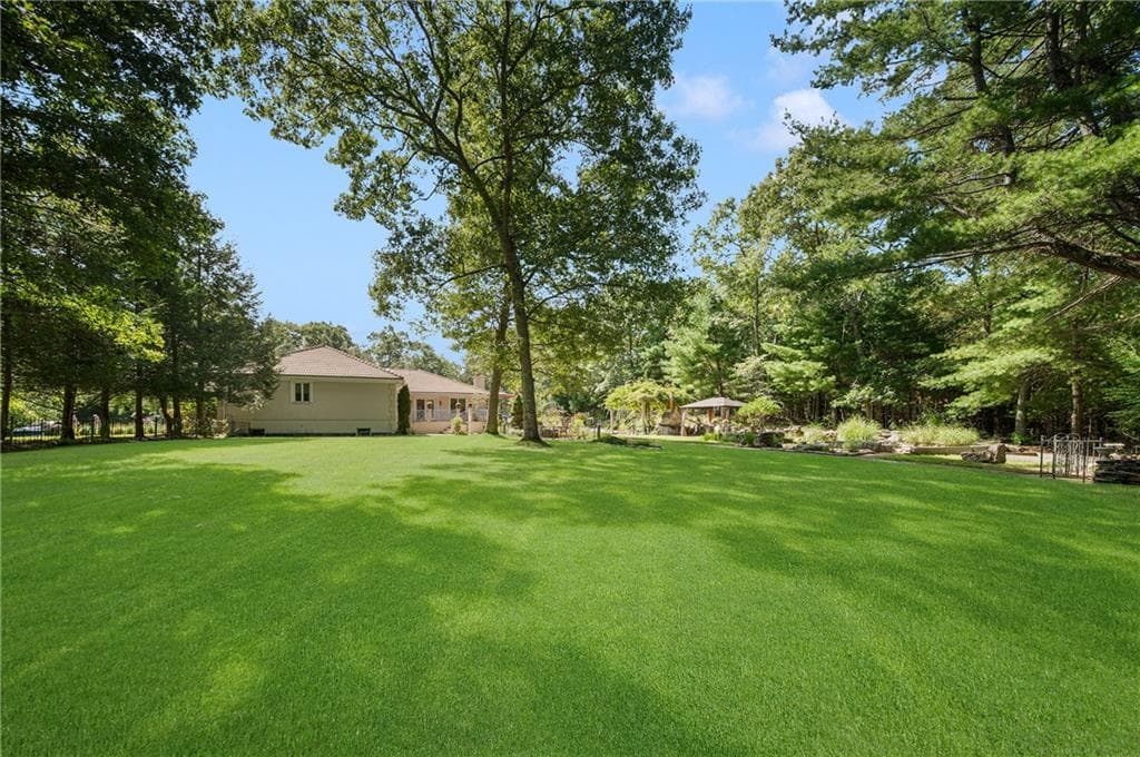 Single Family Residence at 22 Brook View Drive, Scituate, photo 33 of 48