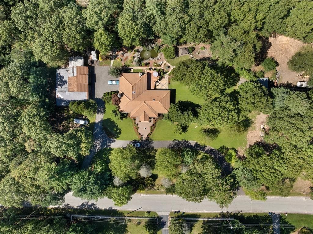 Single Family Residence at 22 Brook View Drive, Scituate, photo 41 of 48
