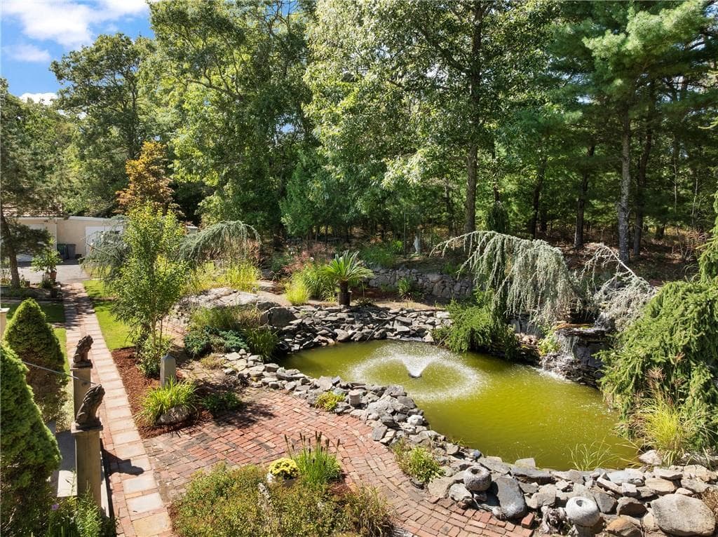 Single Family Residence at 22 Brook View Drive, Scituate, photo 37 of 48