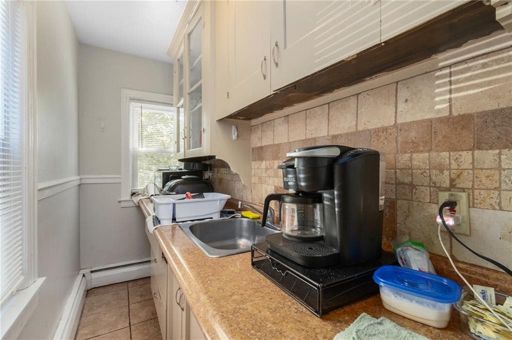 Multi Family at 423 Atwells Avenue, Providence, photo 21 of 46