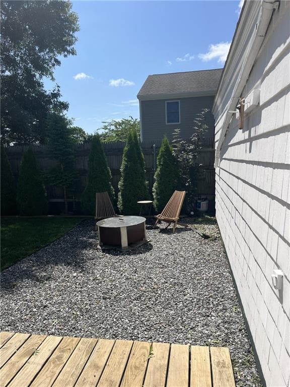 Single Family Residence at 9 Loyola Terrace, Newport, photo 19 of 24