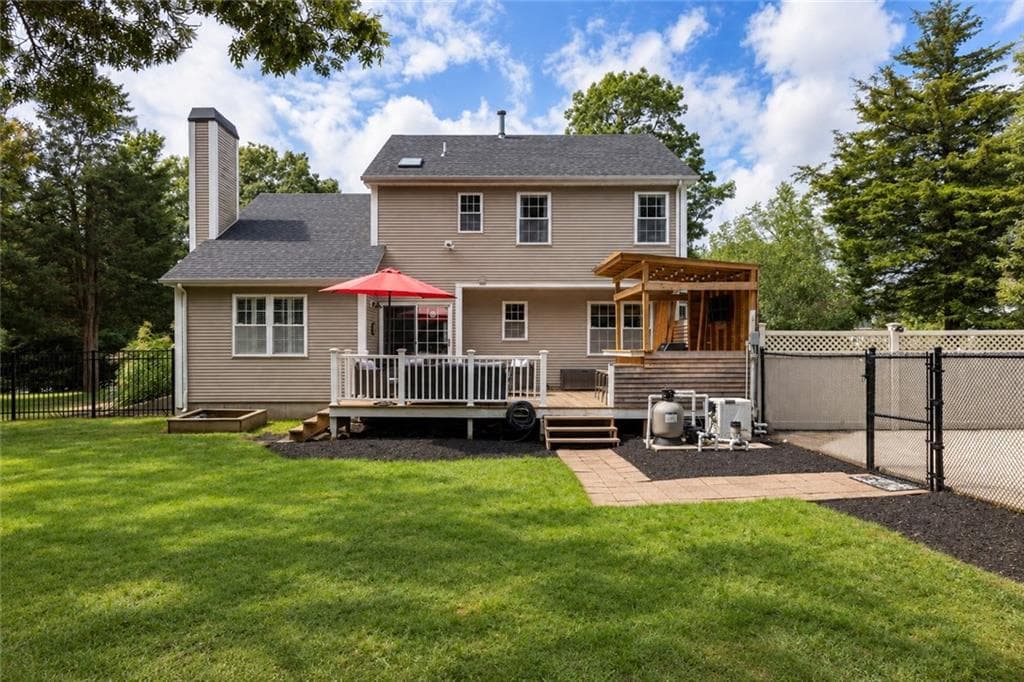 Single Family Residence at 17 Watch Hill Way, South Kingstown, photo 42 of 50