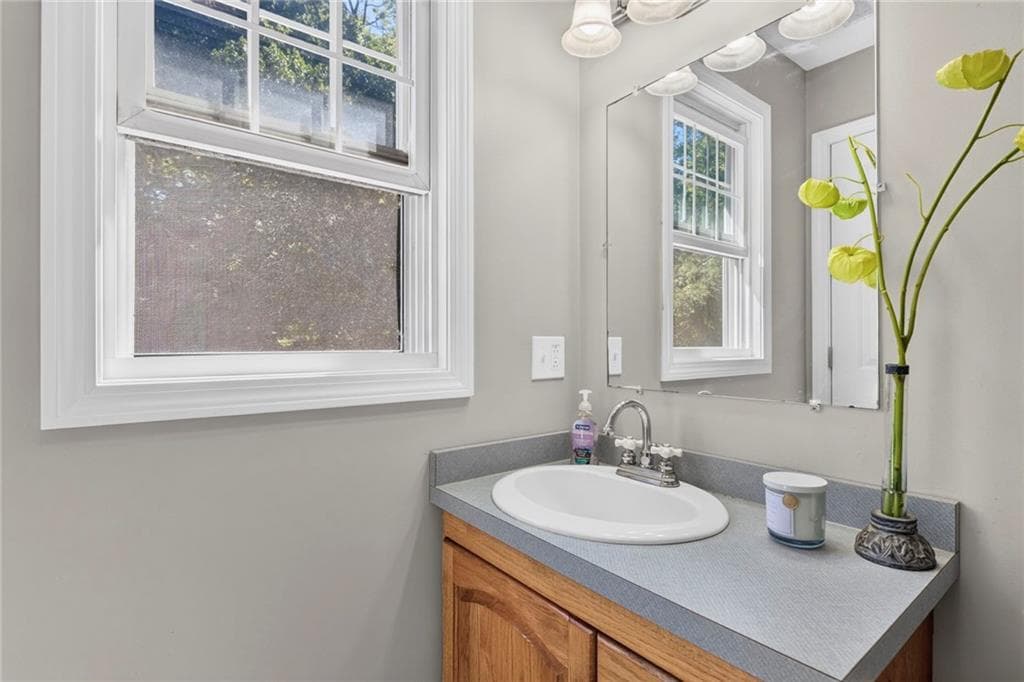 Single Family Residence at 17 Watch Hill Way, South Kingstown, photo 34 of 50