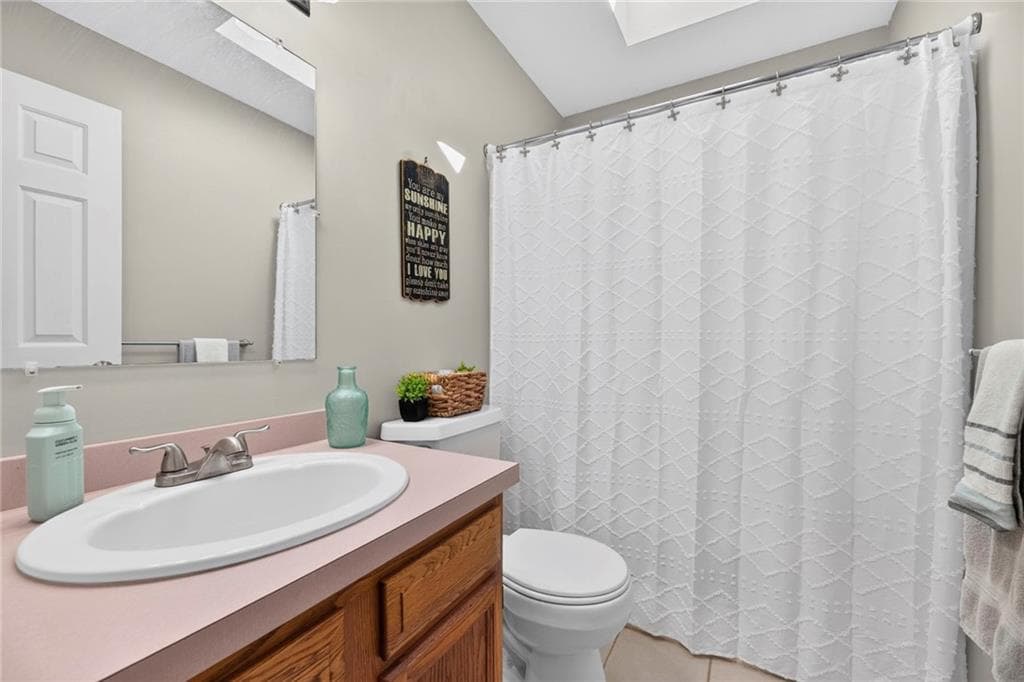 Single Family Residence at 17 Watch Hill Way, South Kingstown, photo 37 of 50