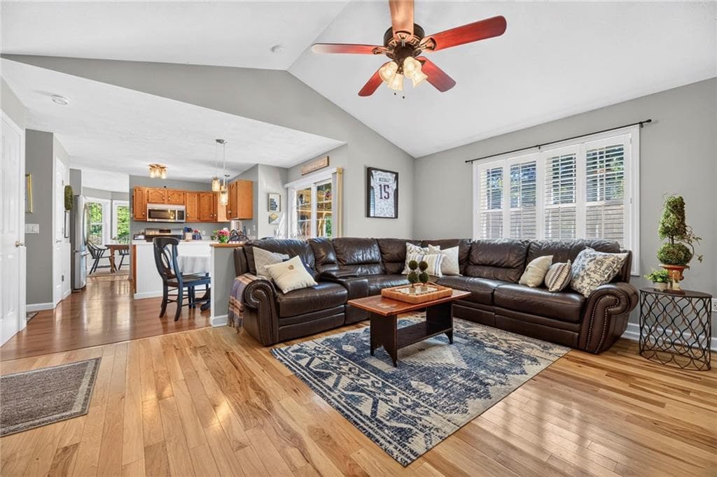 Single Family Residence at 17 Watch Hill Way, South Kingstown, photo 25 of 50