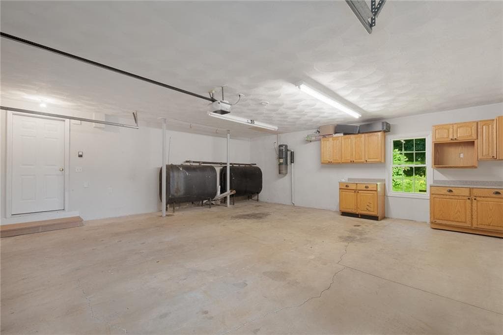 Single Family Residence at 143 Sayles Hill Road, North Smithfield, photo 38 of 46