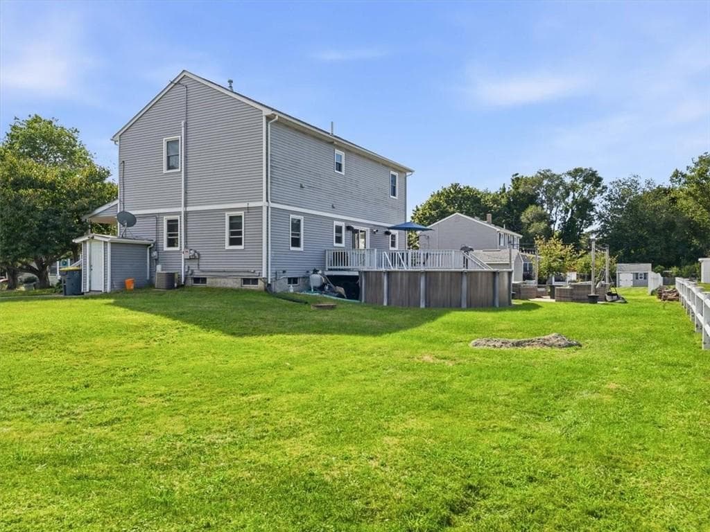 Single Family Residence at 130 Winslow Avenue, Somerset, photo 22 of 50