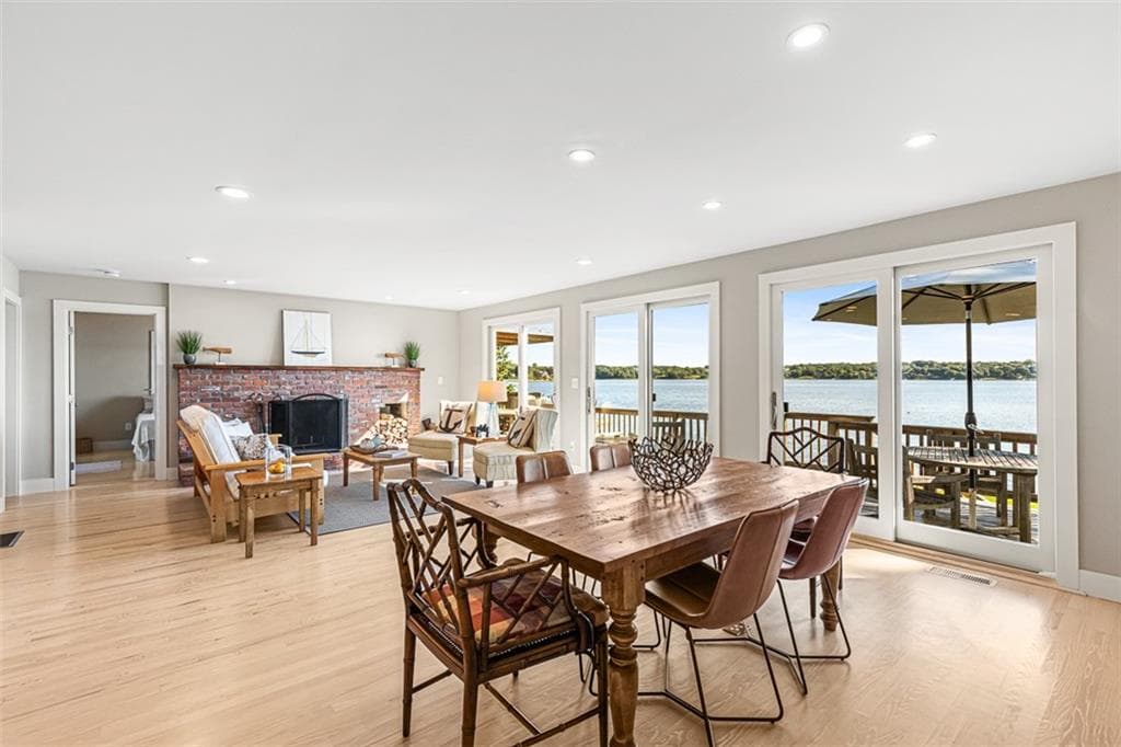 Single Family Residence at 1380 H Drift Road, Westport, photo 14 of 42