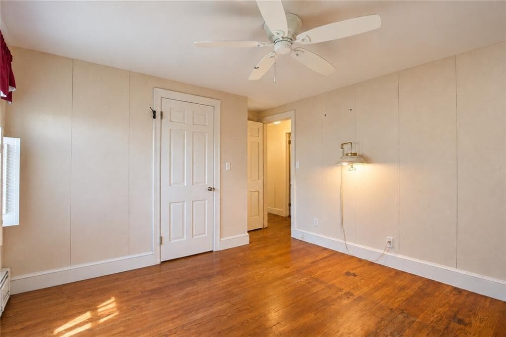 Single Family Residence at 81 Park View Avenue, Warwick, photo 21 of 41