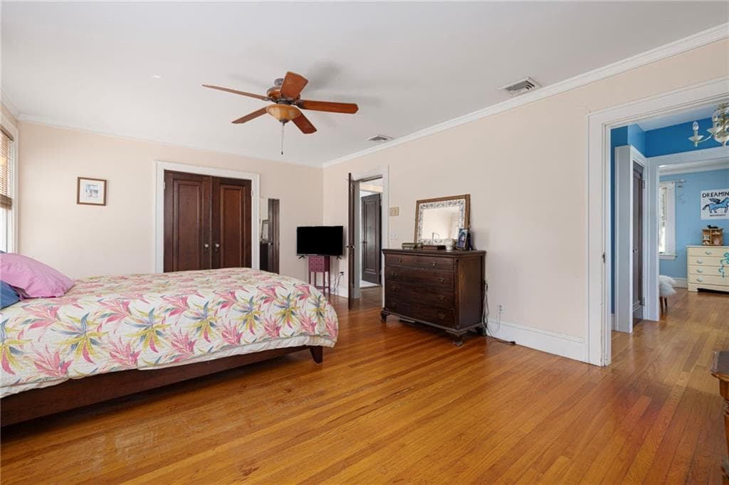 Single Family Residence at 29 Valentine Circle, Warwick, photo 34 of 49
