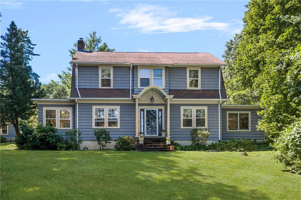 Single Family Residence at 29 Valentine Circle, Warwick, photo 48 of 49