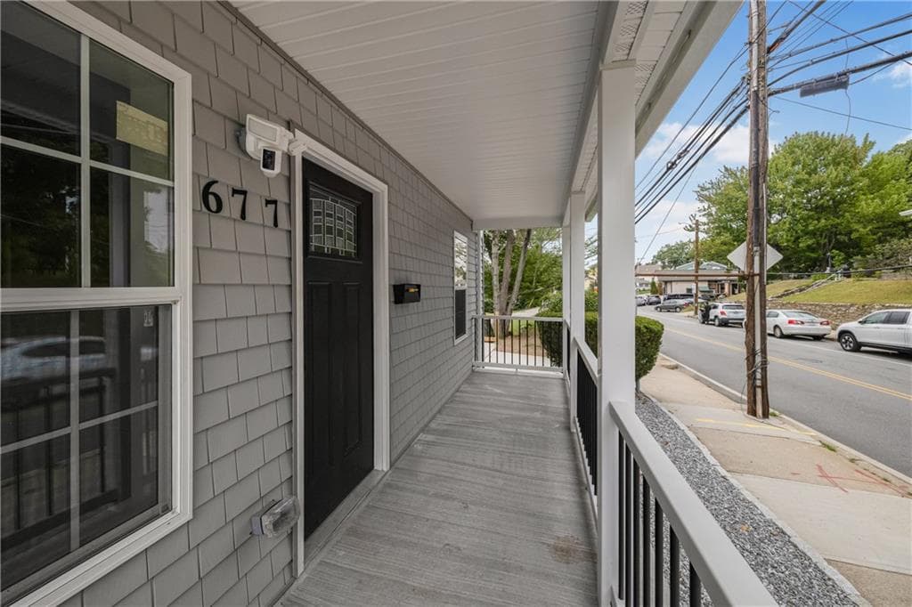 Single Family Residence at 677 Cass Avenue, Woonsocket, photo 10 of 37