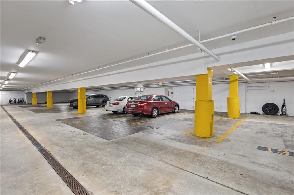 Condominium at 333 Atwells Avenue UNIT 210, Providence, photo 13 of 18