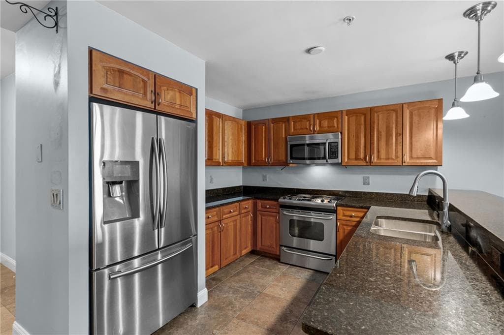 Condominium at 333 Atwells Avenue UNIT 210, Providence, photo 4 of 18