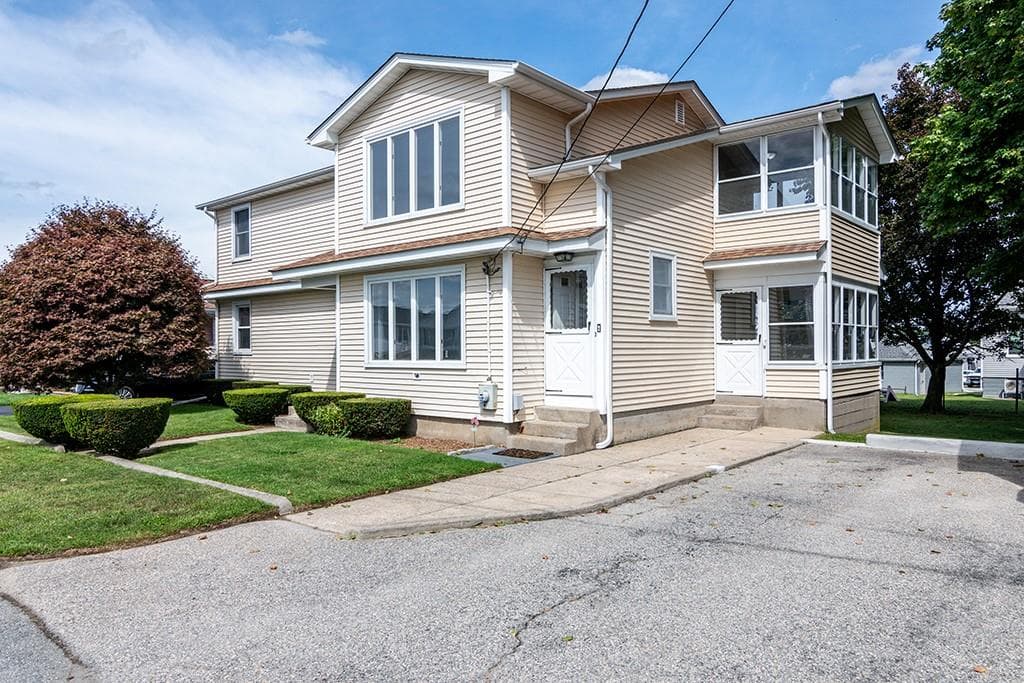 14 Gray Street