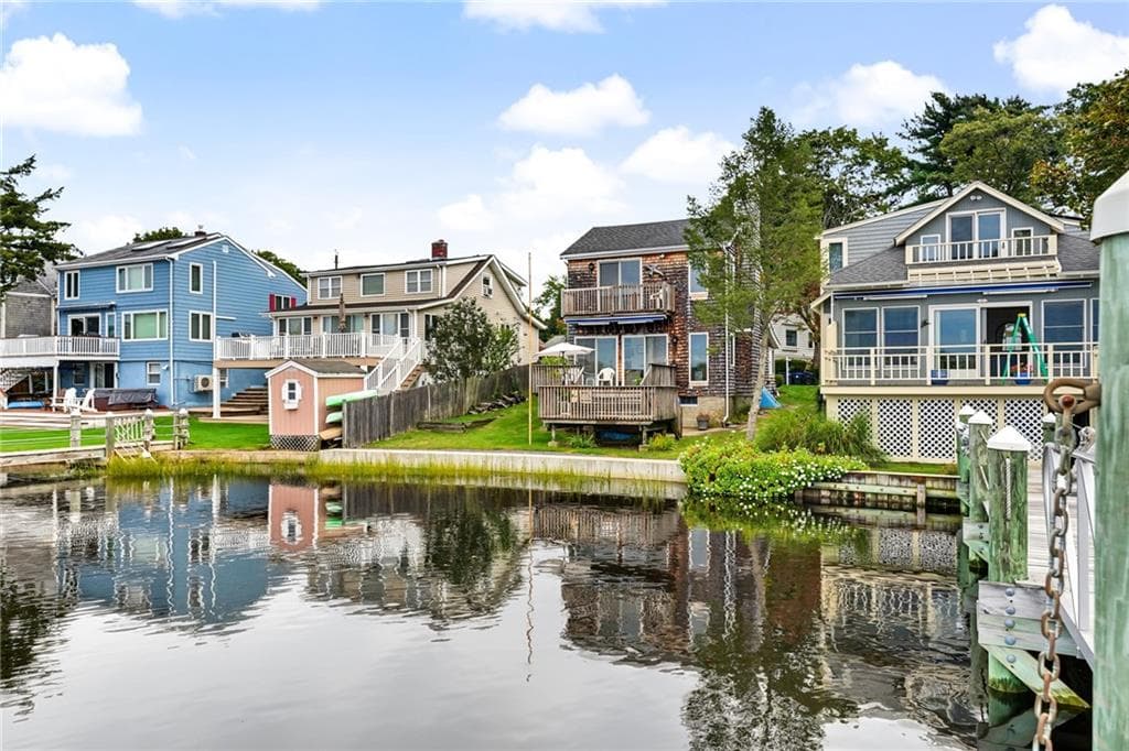 Single Family Residence at 11 Riverview Drive, Barrington, photo 13 of 50