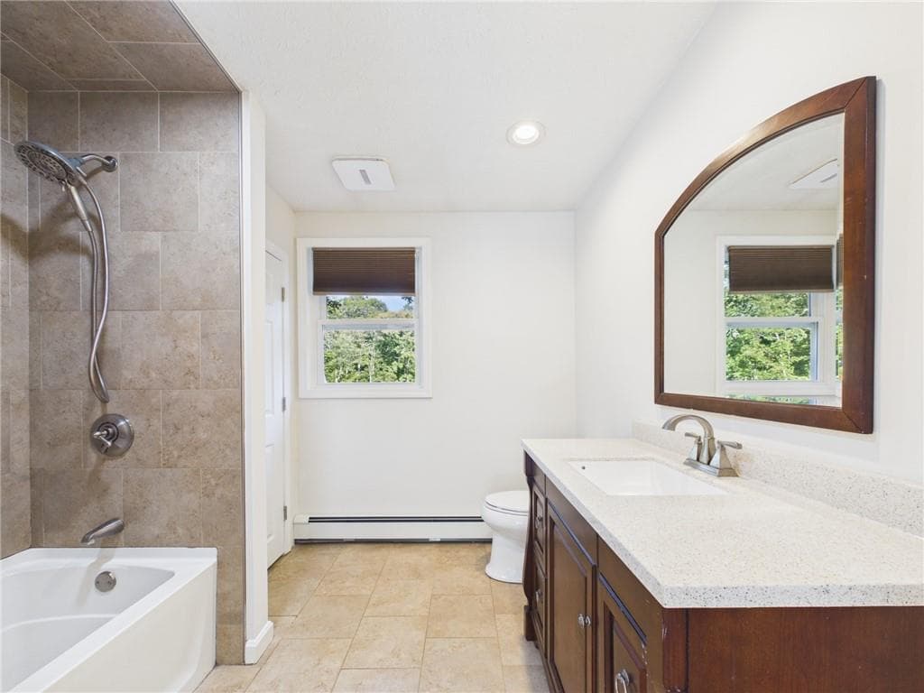 Single Family Residence at 778 Hammet Road, Coventry, photo 22 of 29