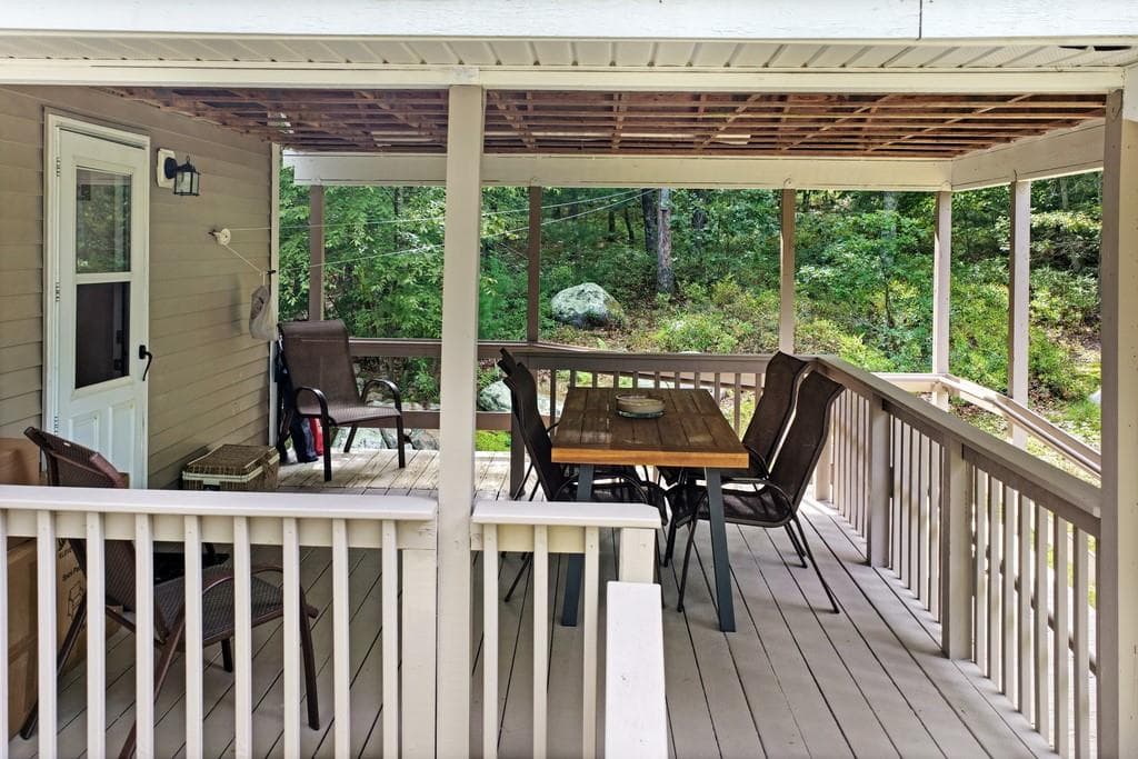 Single Family Residence at 19 Muratore Lane, Charlestown, photo 16 of 32
