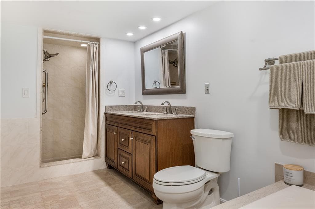 Condominium at 152 Crompton Avenue UNIT 5, East Greenwich, photo 24 of 39