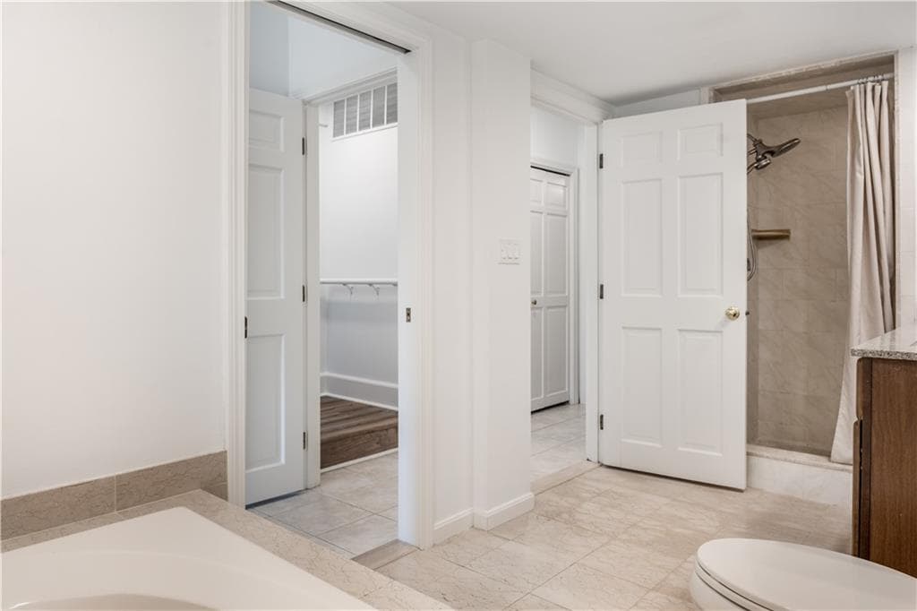 Condominium at 152 Crompton Avenue UNIT 5, East Greenwich, photo 25 of 39