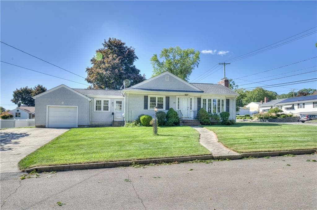 Single Family Residence at 40 Brimfield Road, Cranston, photo 37 of 40
