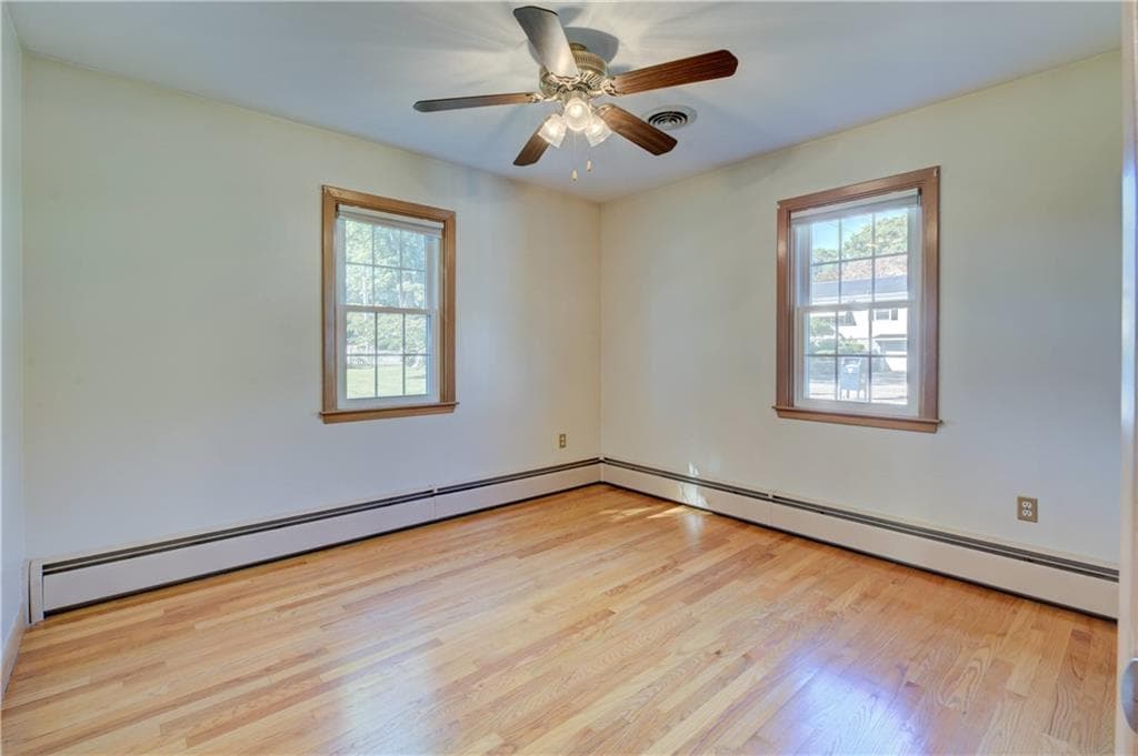 Single Family Residence at 40 Brimfield Road, Cranston, photo 21 of 40