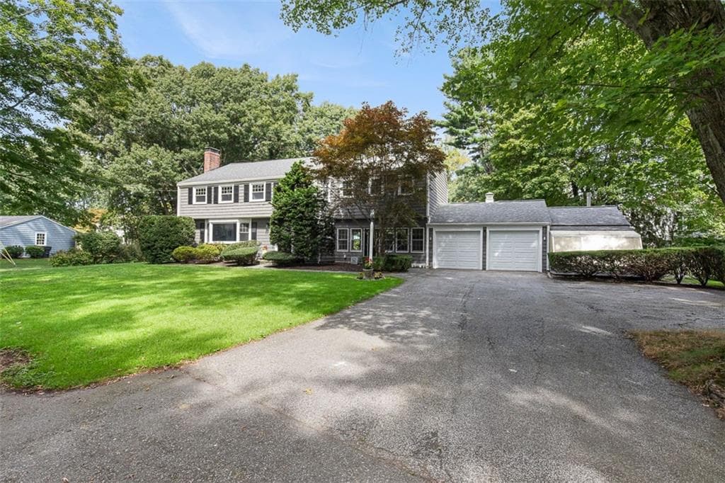 Single Family Residence at 7 Terrace Drive, Barrington, photo 3 of 49