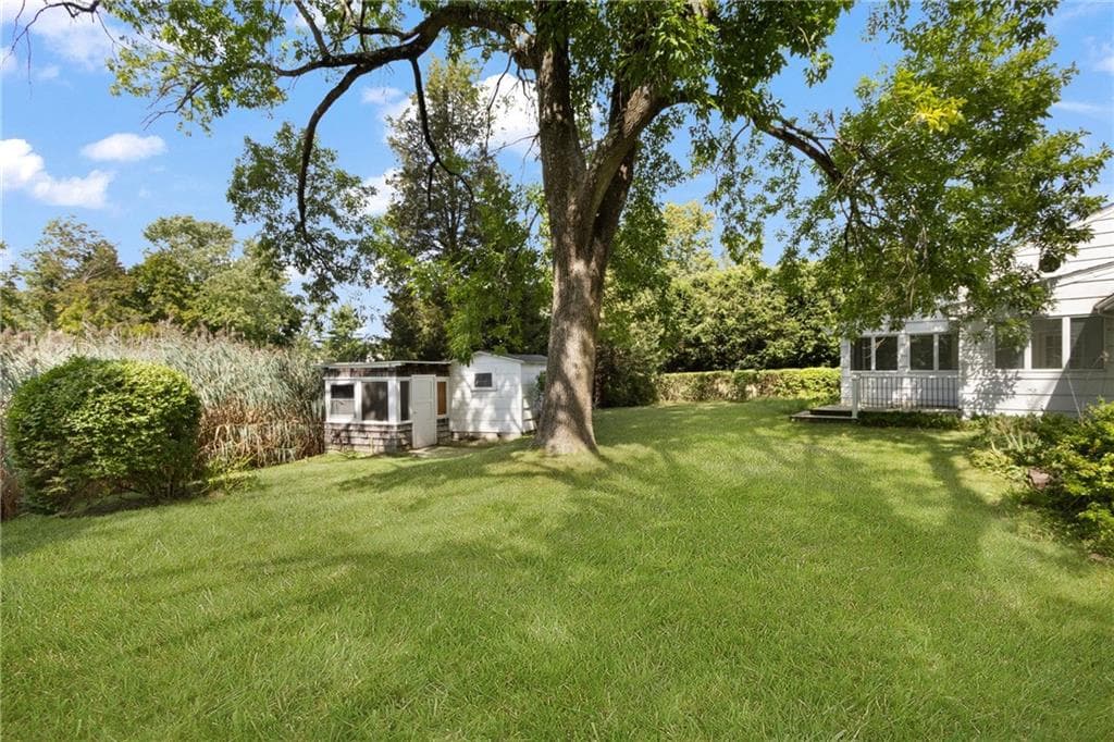 Single Family Residence at 14 Plymouth Drive, Barrington, photo 34 of 40
