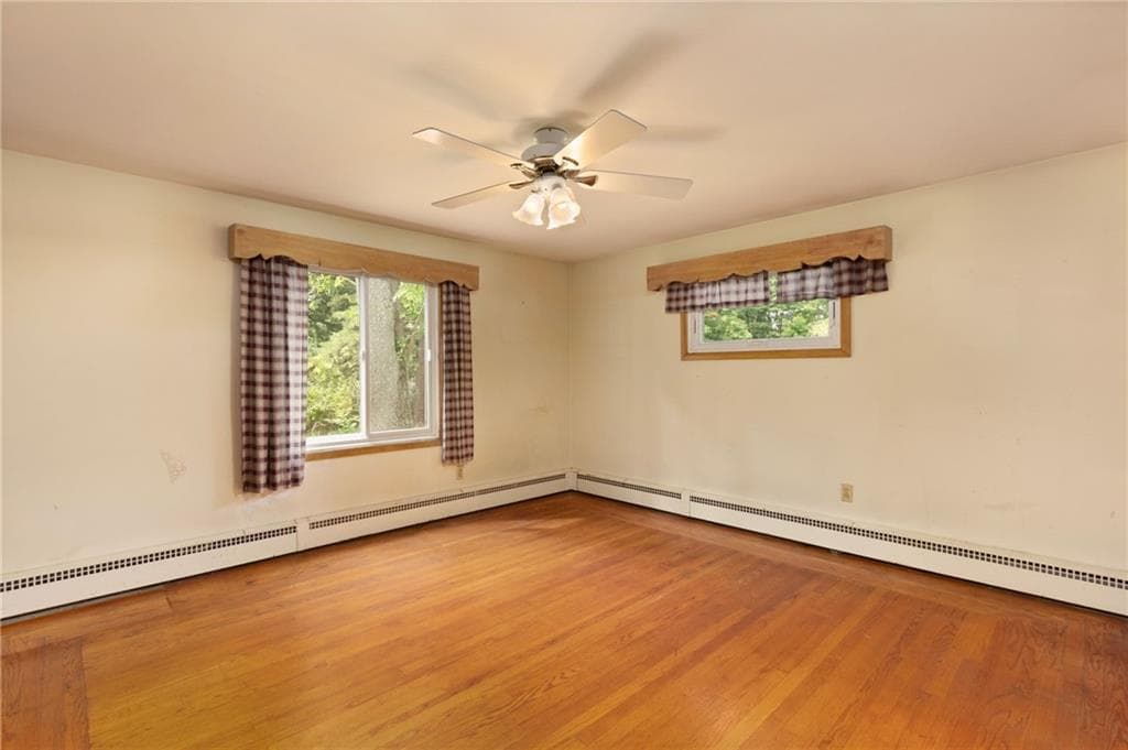 Single Family Residence at 14 Plymouth Drive, Barrington, photo 19 of 40