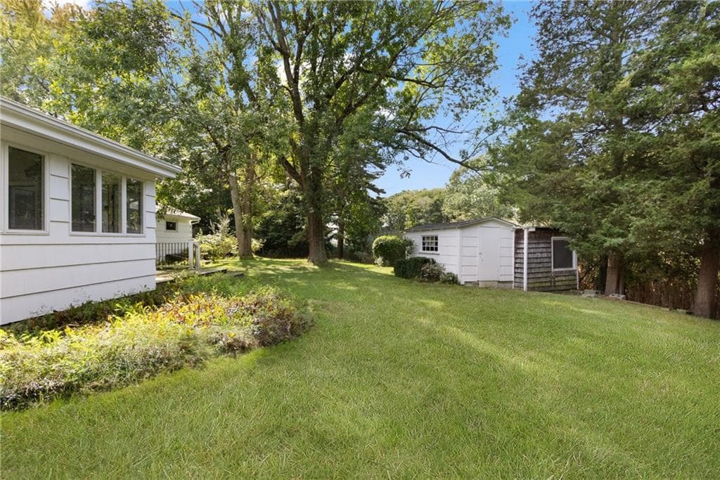Single Family Residence at 14 Plymouth Drive, Barrington, photo 35 of 40